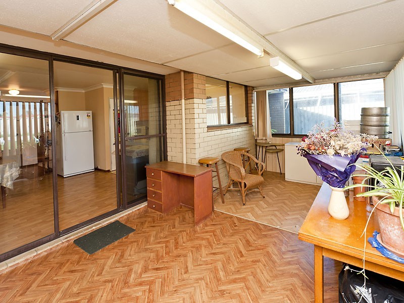 58 Waterton Way, Cooloongup WA 6168