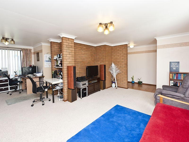 58 Waterton Way, Cooloongup WA 6168