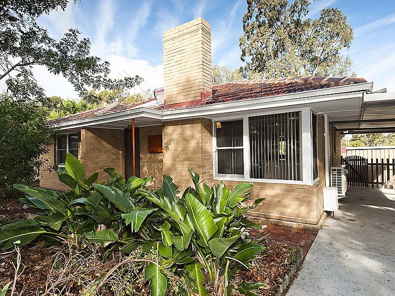 39 Clint Way, Calista WA 6167
