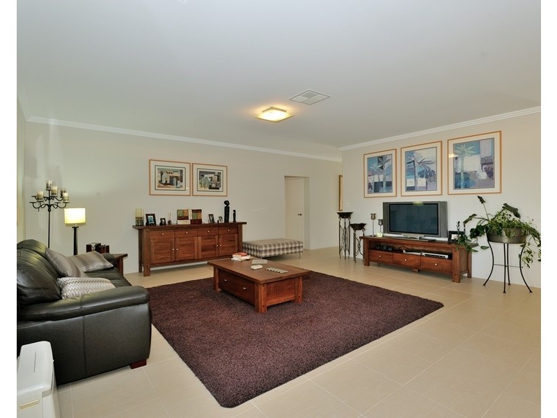 13 The Hawthorns, Baldivis WA 6171