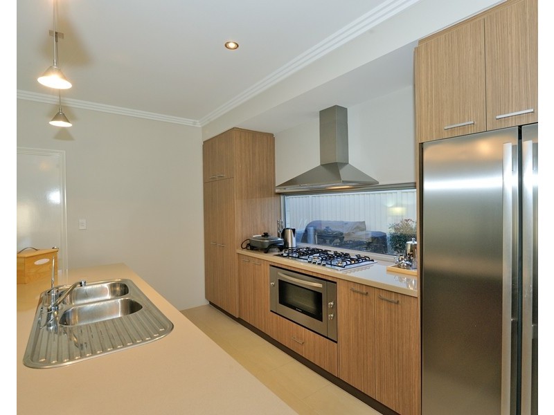 13 The Hawthorns, Baldivis WA 6171