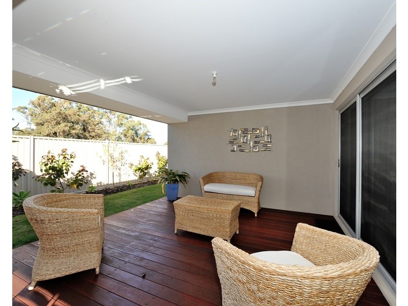 13 The Hawthorns, Baldivis WA 6171