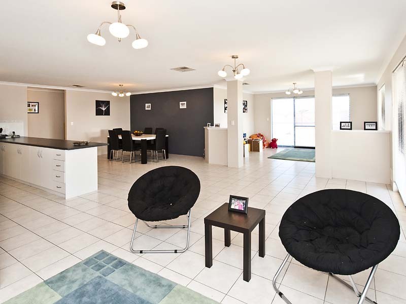 2 Corrigan Lane, Baldivis WA 6171