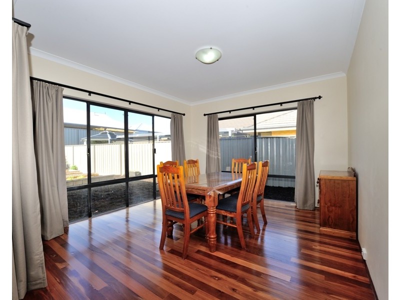 26 Kingaroy Drive, Baldivis WA 6171
