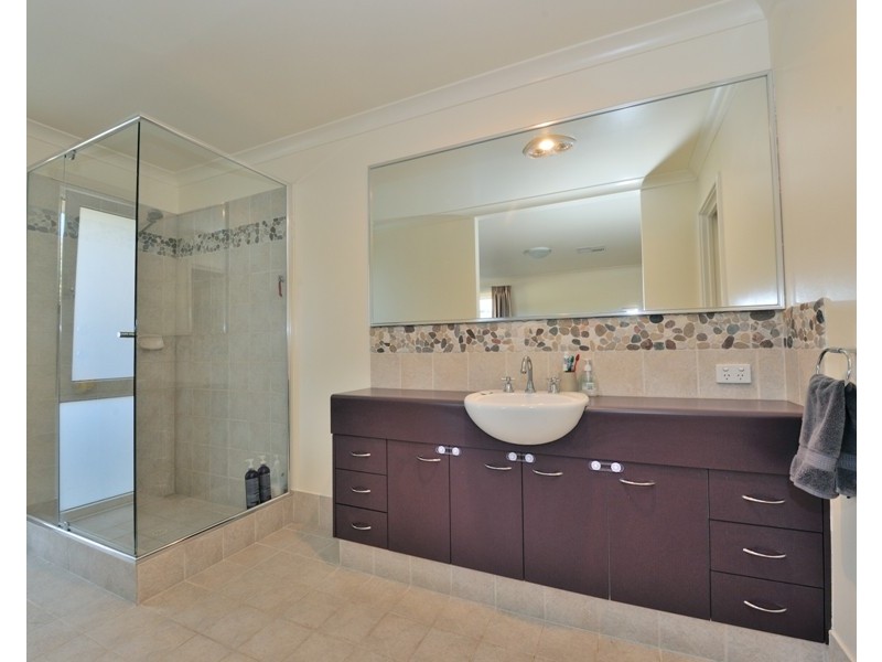 26 Kingaroy Drive, Baldivis WA 6171
