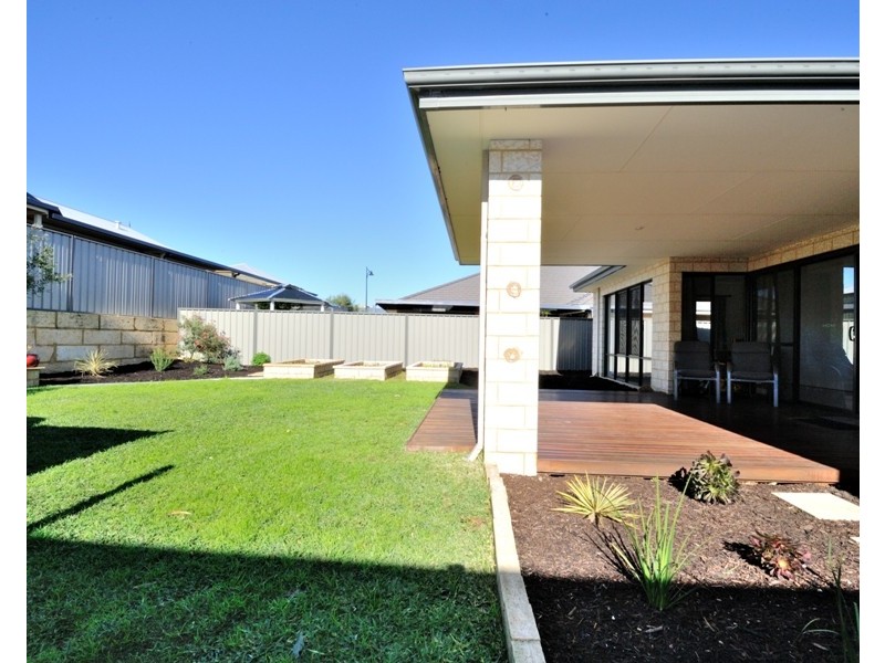 26 Kingaroy Drive, Baldivis WA 6171