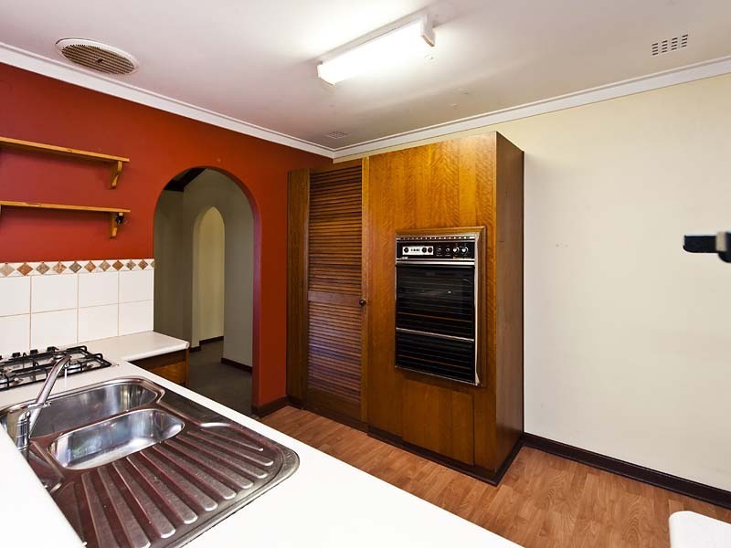 14 Galian way, Spearwood WA 6163