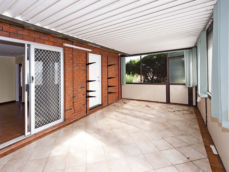 14 Galian way, Spearwood WA 6163