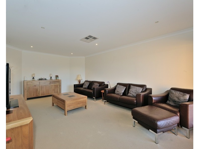 62 Kendall Bvd, Baldivis WA 6171