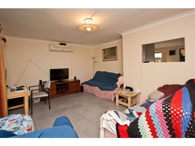 50 Casserley Road, Rockingham WA 6168