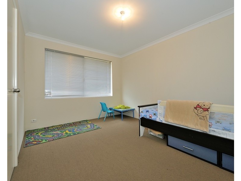 3 Albina Chase, Lakelands WA 6180