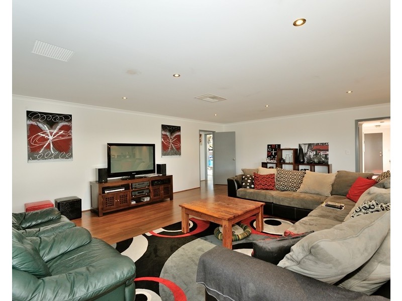 16 Kempeana Way, Baldivis WA 6171