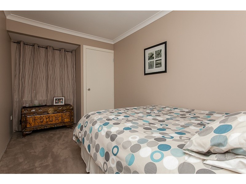 25 Monterey Crescent, Warnbro WA 6169