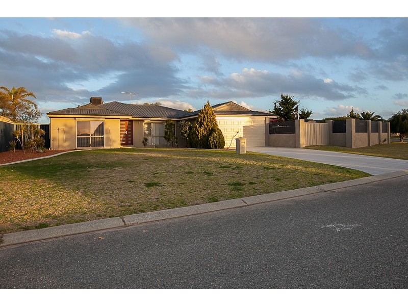 25 Monterey Crescent, Warnbro WA 6169
