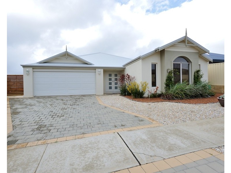 24 Usher Meander, Baldivis WA 6171