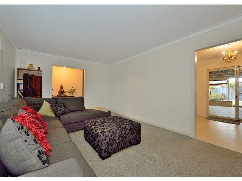 42 Carvie Street, Hillman WA 6168