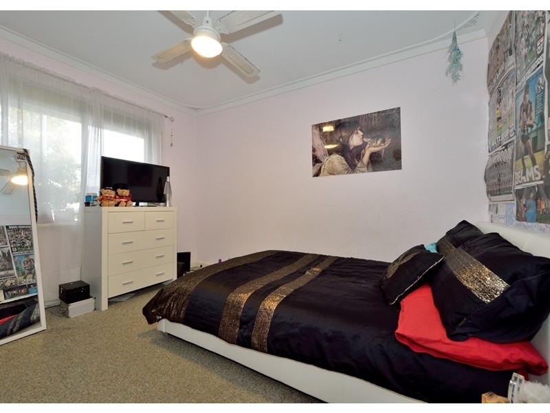 42 Carvie Street, Hillman WA 6168