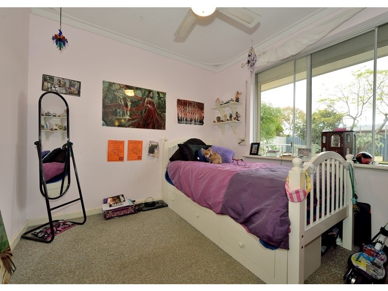 42 Carvie Street, Hillman WA 6168