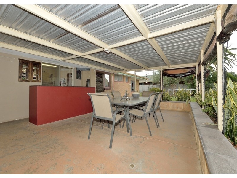 42 Carvie Street, Hillman WA 6168