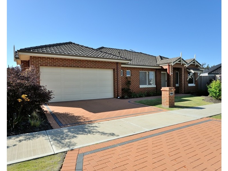 10/12 Andalusian Loop, Baldivis WA 6171