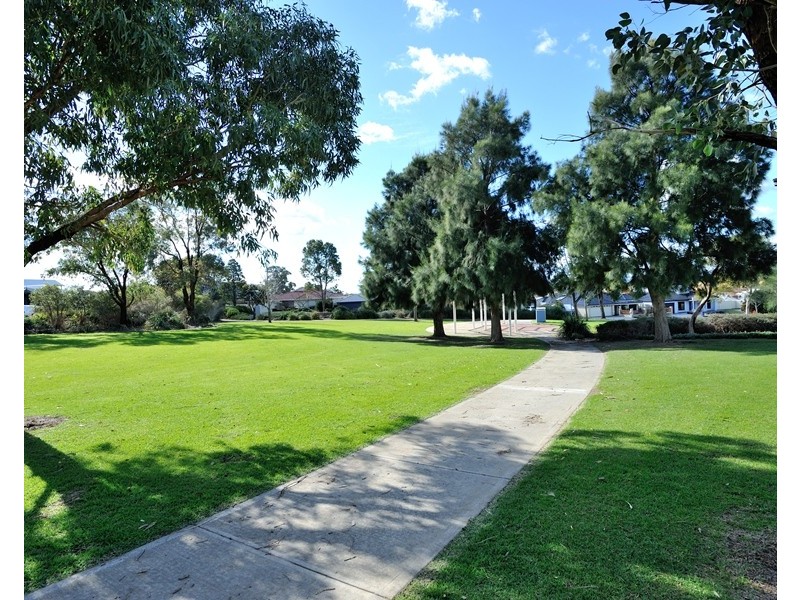 13 Peverett Loop, Baldivis WA 6171