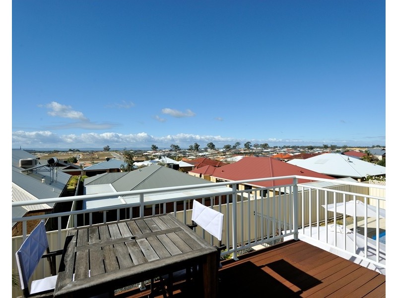 13 Peverett Loop, Baldivis WA 6171