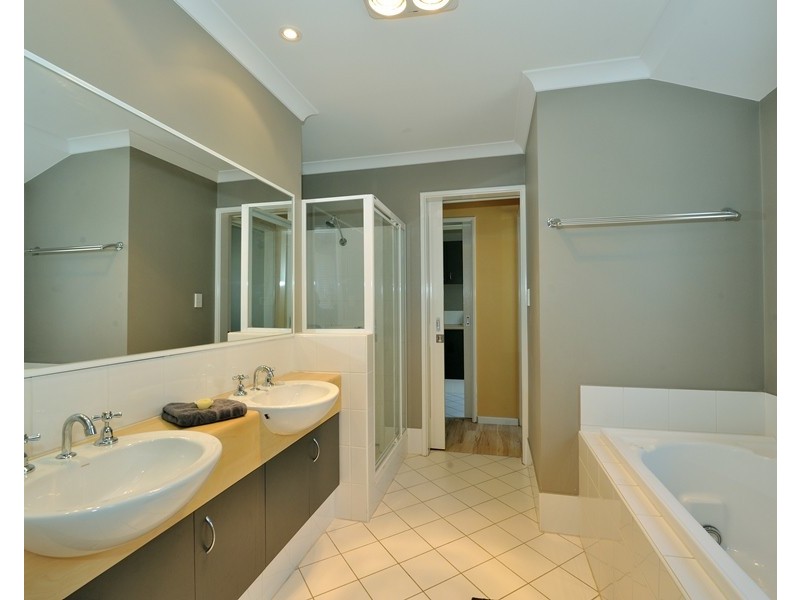 13 Peverett Loop, Baldivis WA 6171