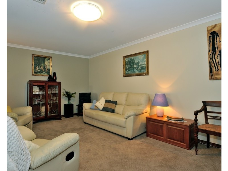 8 Carbine Cnr, Baldivis WA 6171
