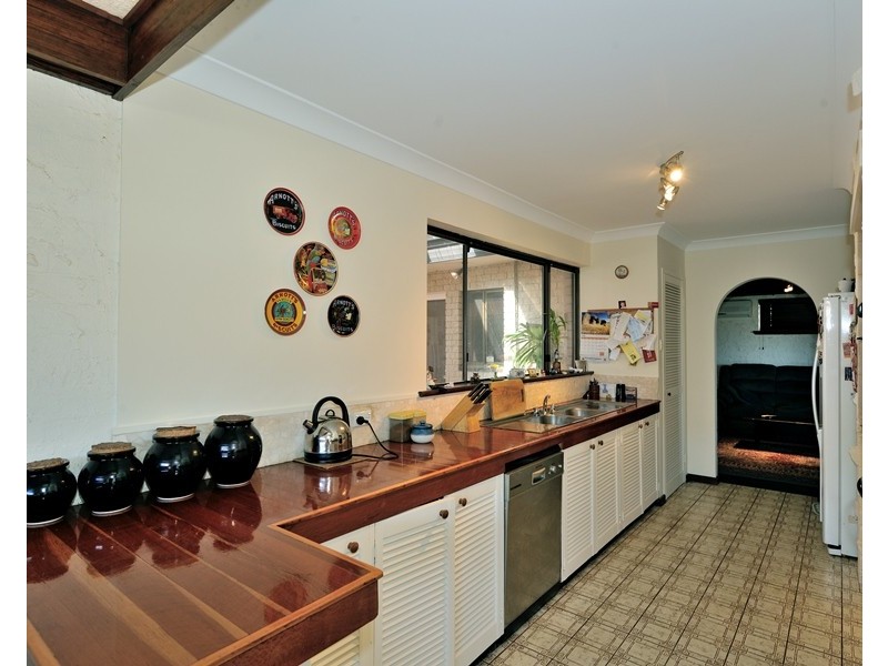 66 Safety Bay Road, Shoalwater WA 6169