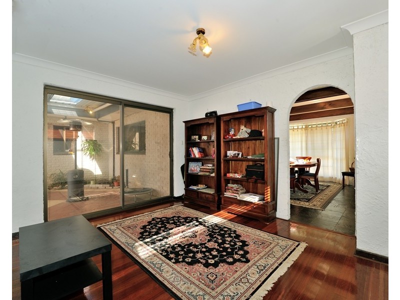 66 Safety Bay Road, Shoalwater WA 6169