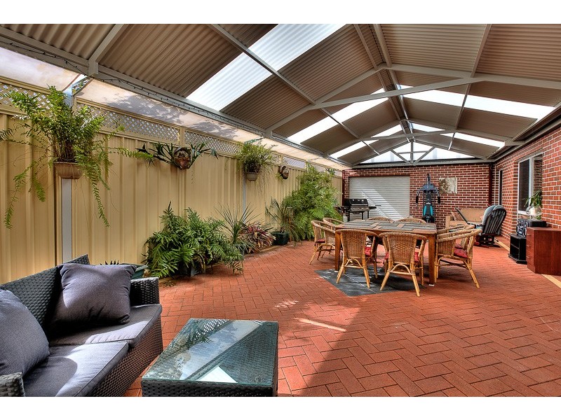 140 Lewington Street, Rockingham WA 6168