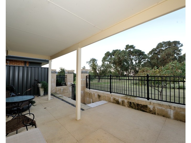 2 MOOREI LANE, Baldivis WA 6171
