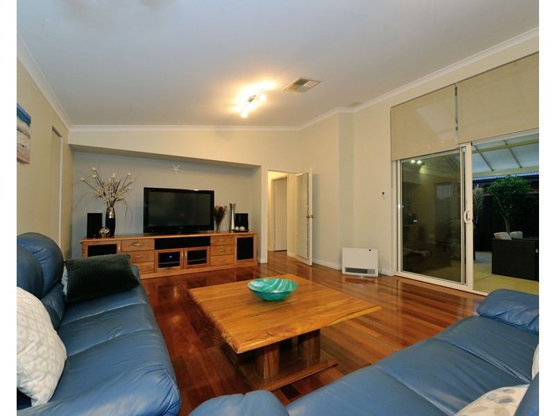 2 MOOREI LANE, Baldivis WA 6171