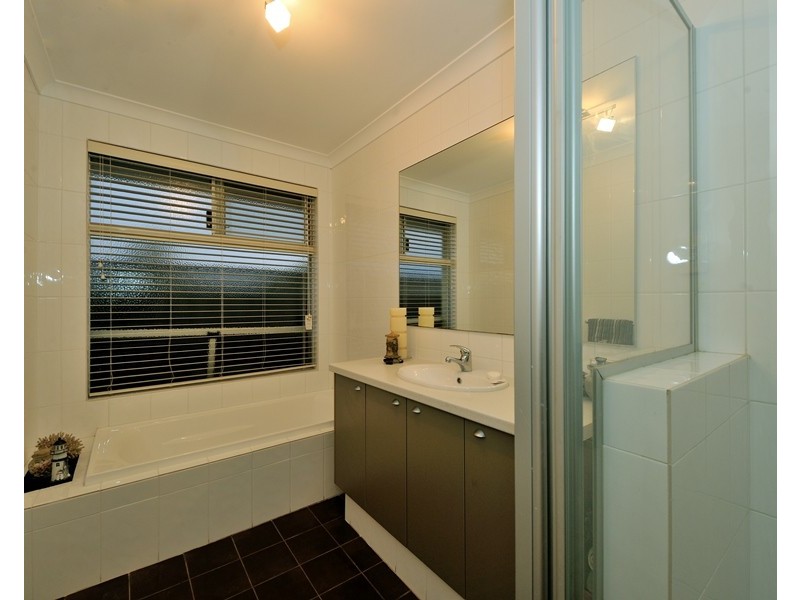 2 MOOREI LANE, Baldivis WA 6171