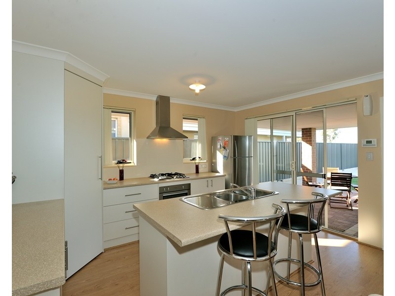 2 Harperia Way, Baldivis WA 6171