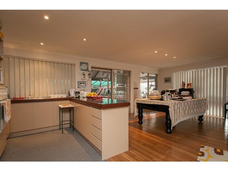 23 Brougham Cresent, Orelia WA 6167