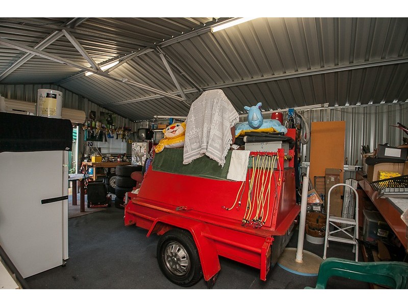 23 Brougham Cresent, Orelia WA 6167