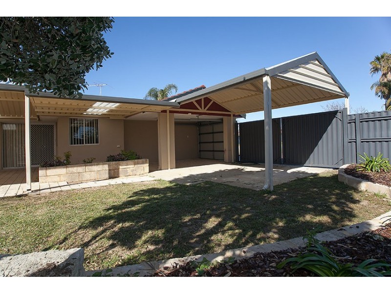 18 Coronata Drive, Warnbro WA 6169