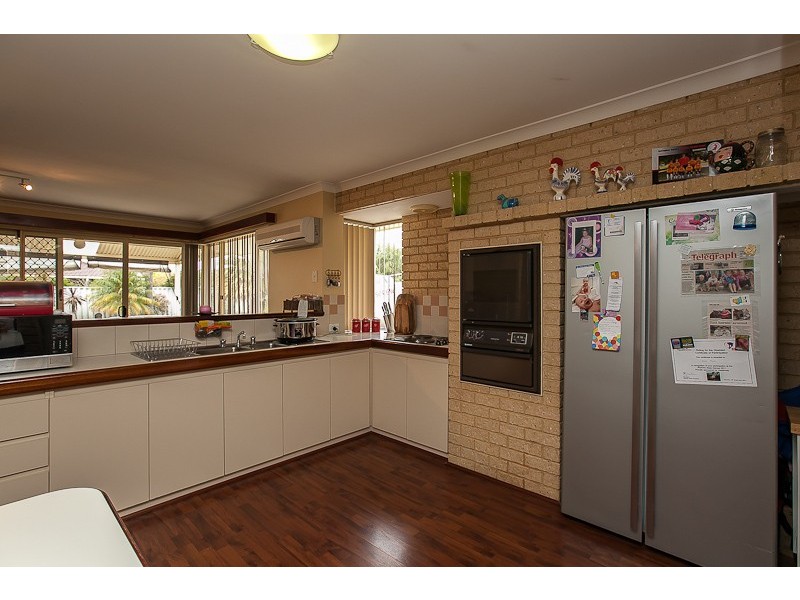 37 Cumberland Way, Waikiki WA 6169