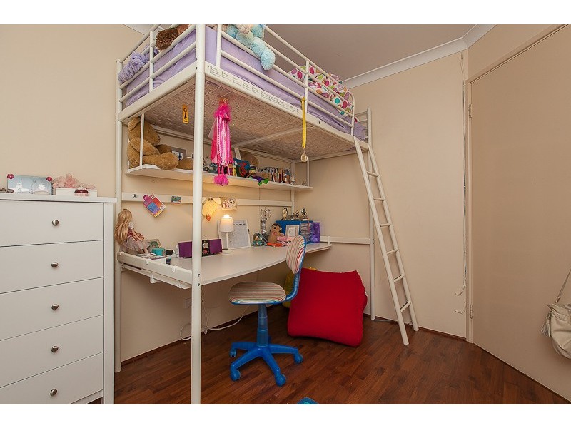 37 Cumberland Way, Waikiki WA 6169