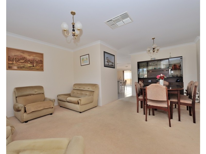 19 Westminster Grove, Port Kennedy WA 6172