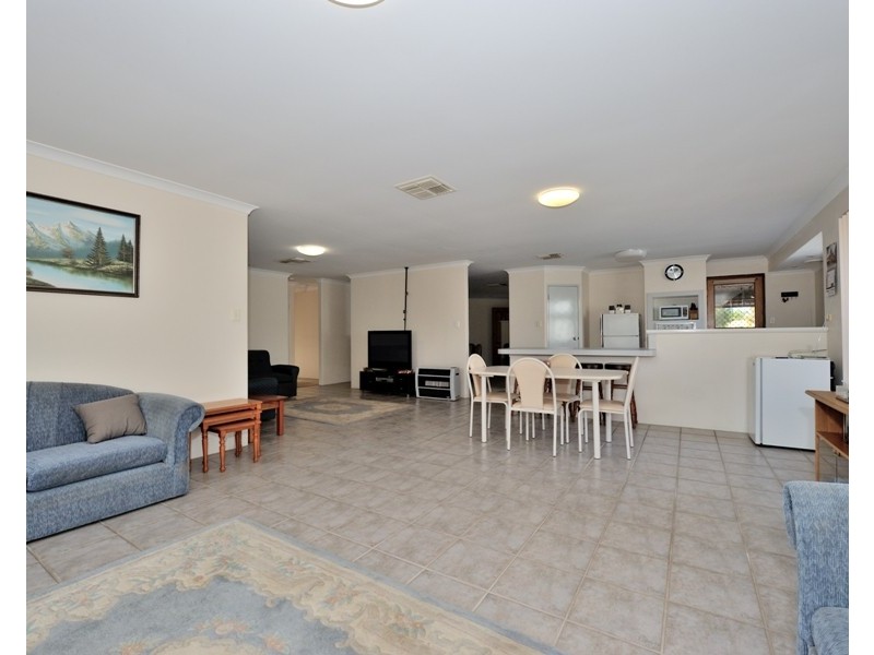 19 Westminster Grove, Port Kennedy WA 6172
