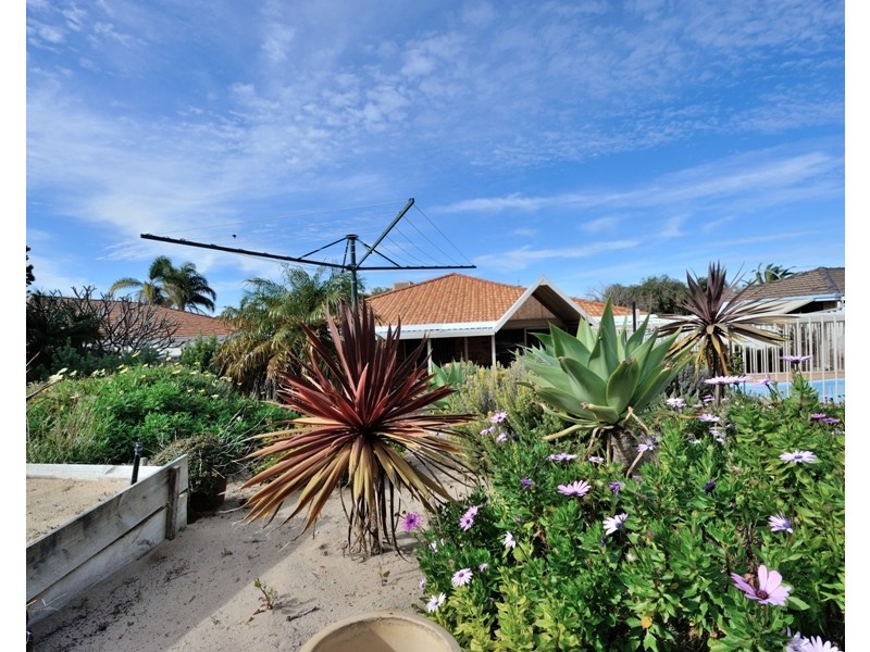 19 Westminster Grove, Port Kennedy WA 6172