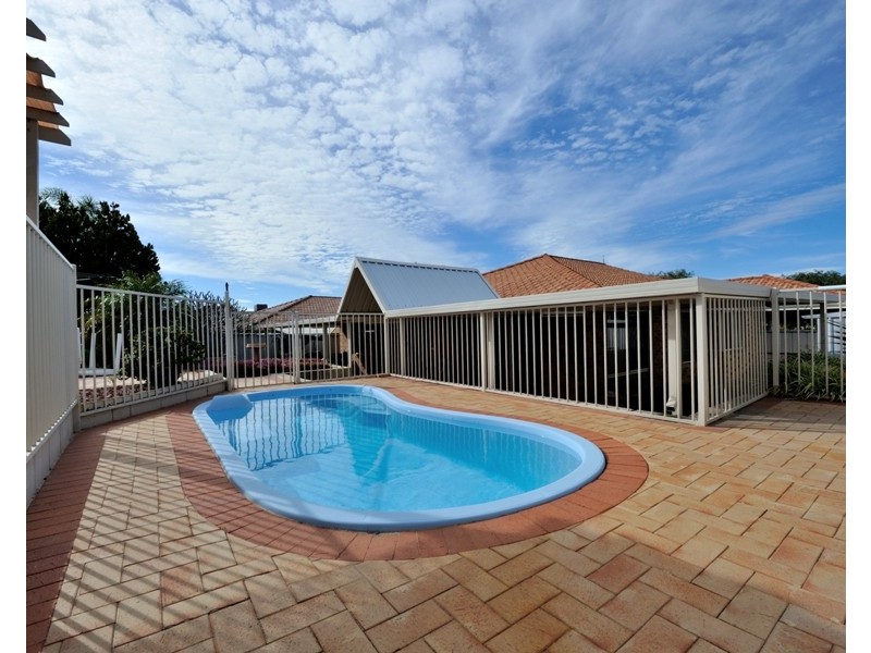 19 Westminster Grove, Port Kennedy WA 6172