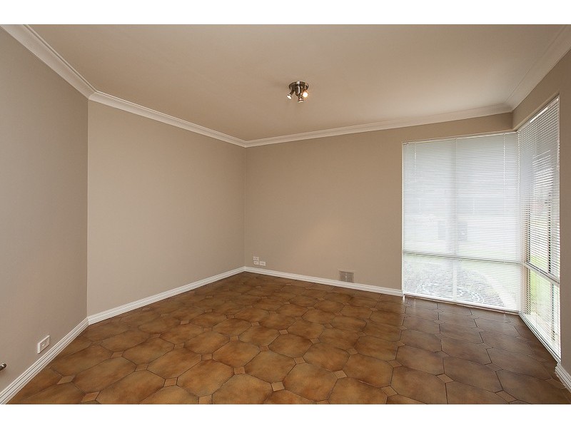 98 Coronata Drive, Warnbro WA 6169