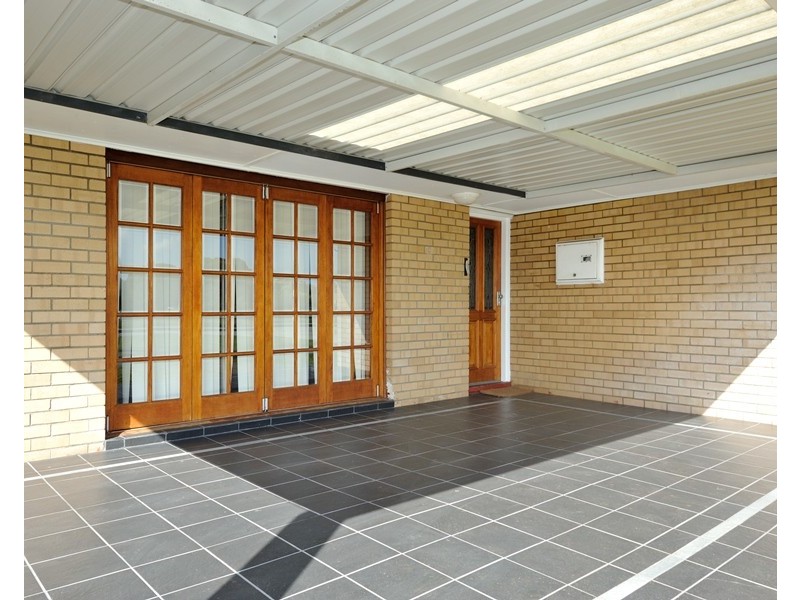 9 Greene Street, Rockingham WA 6168