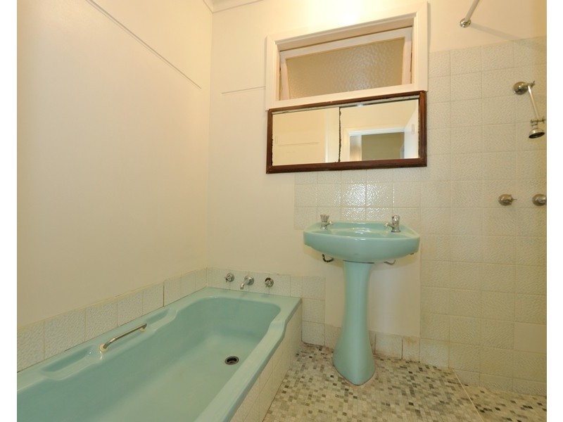 9 Greene Street, Rockingham WA 6168