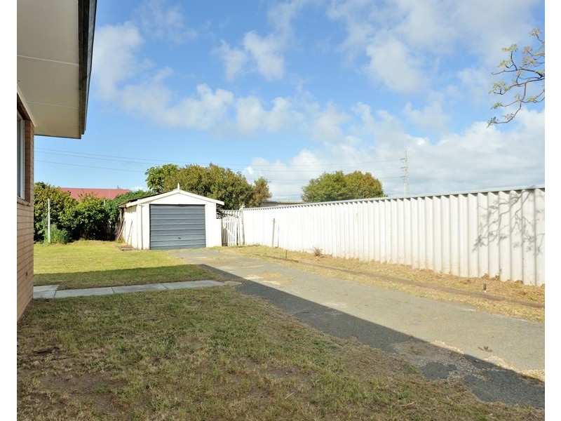 9 Greene Street, Rockingham WA 6168