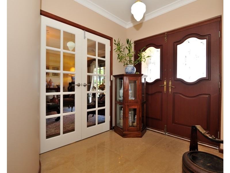 17 Hilda Rd, Waikiki WA 6169