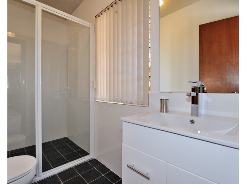 17 Hilda Rd, Waikiki WA 6169